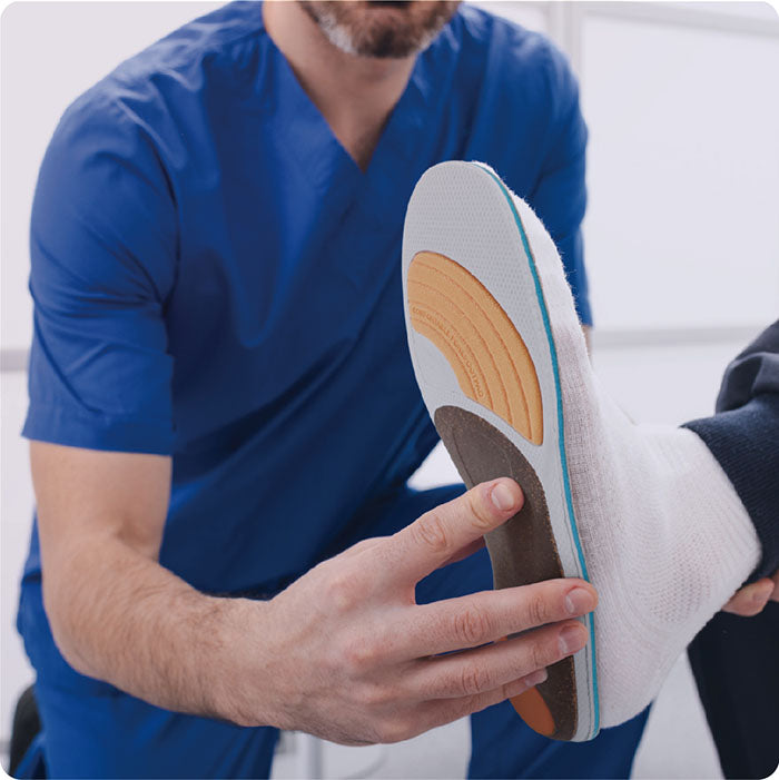 Custom orthotic insole with arch support for flat foot relief - Datong & Bangni Manufacturing.